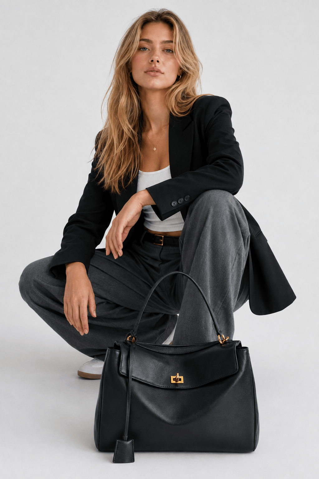 MAE - Sac à Main en Cuir Lisse Fermoir doré
