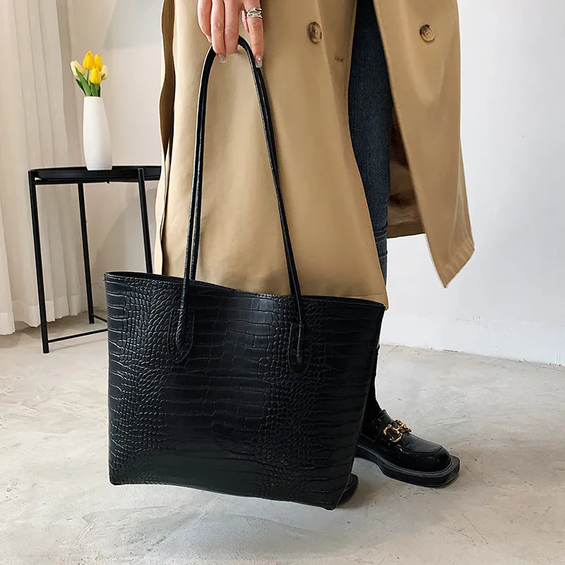 HANNAE - Sac à Main de Cours en Cuir Grainé
