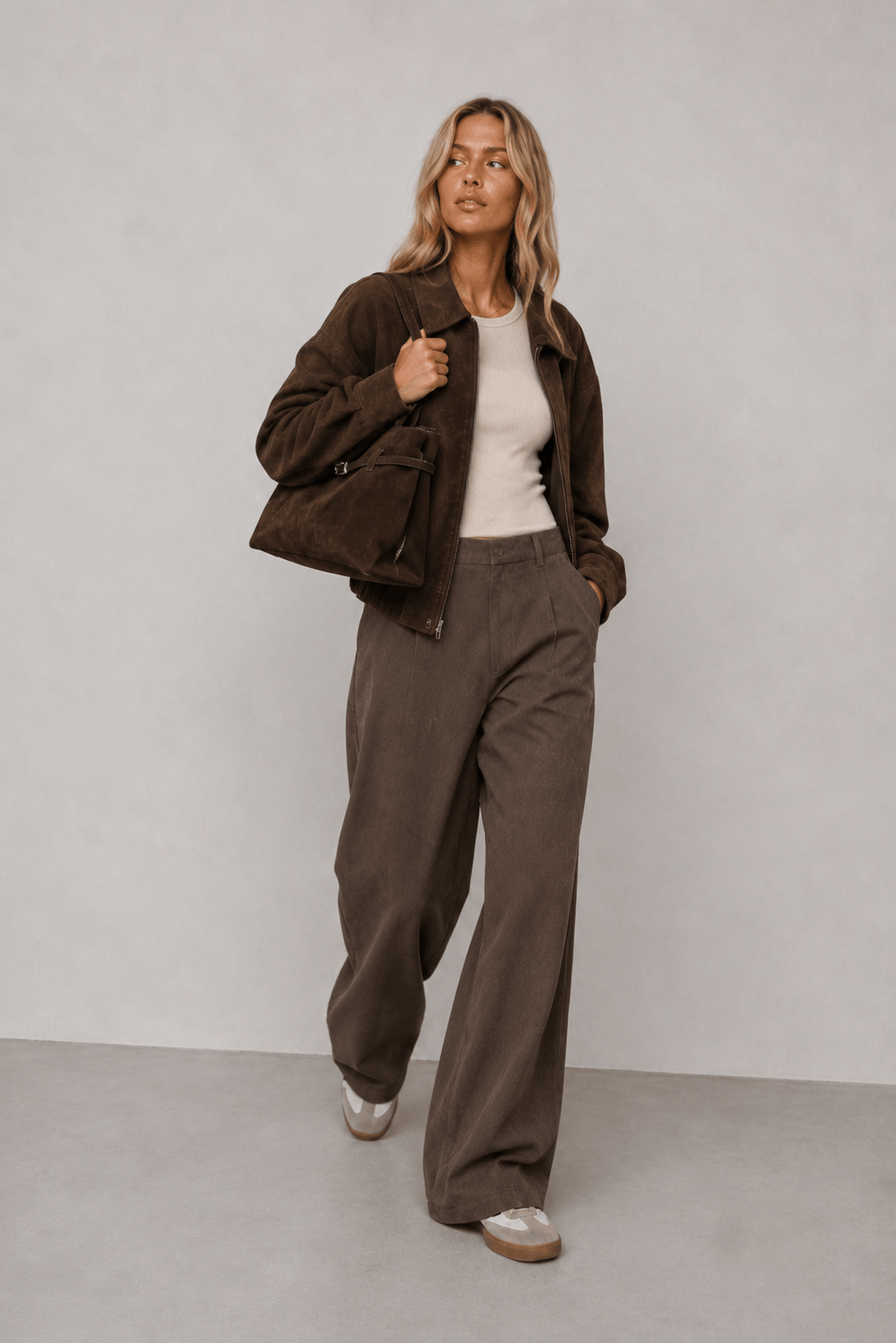 LEONIE - Grand Sac à Main Élégant en Daim