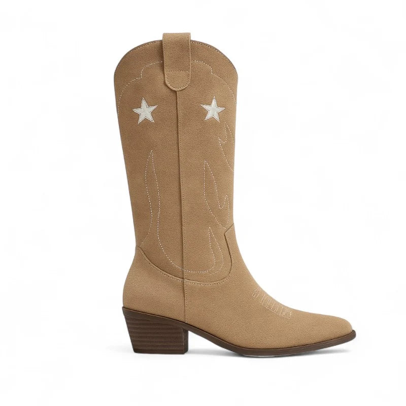 Chelsea - Santiag Style Cowboy à Tige Large en Daim, bottes femme mi-mollet à détails brodés et talon de 3 à 5 cm