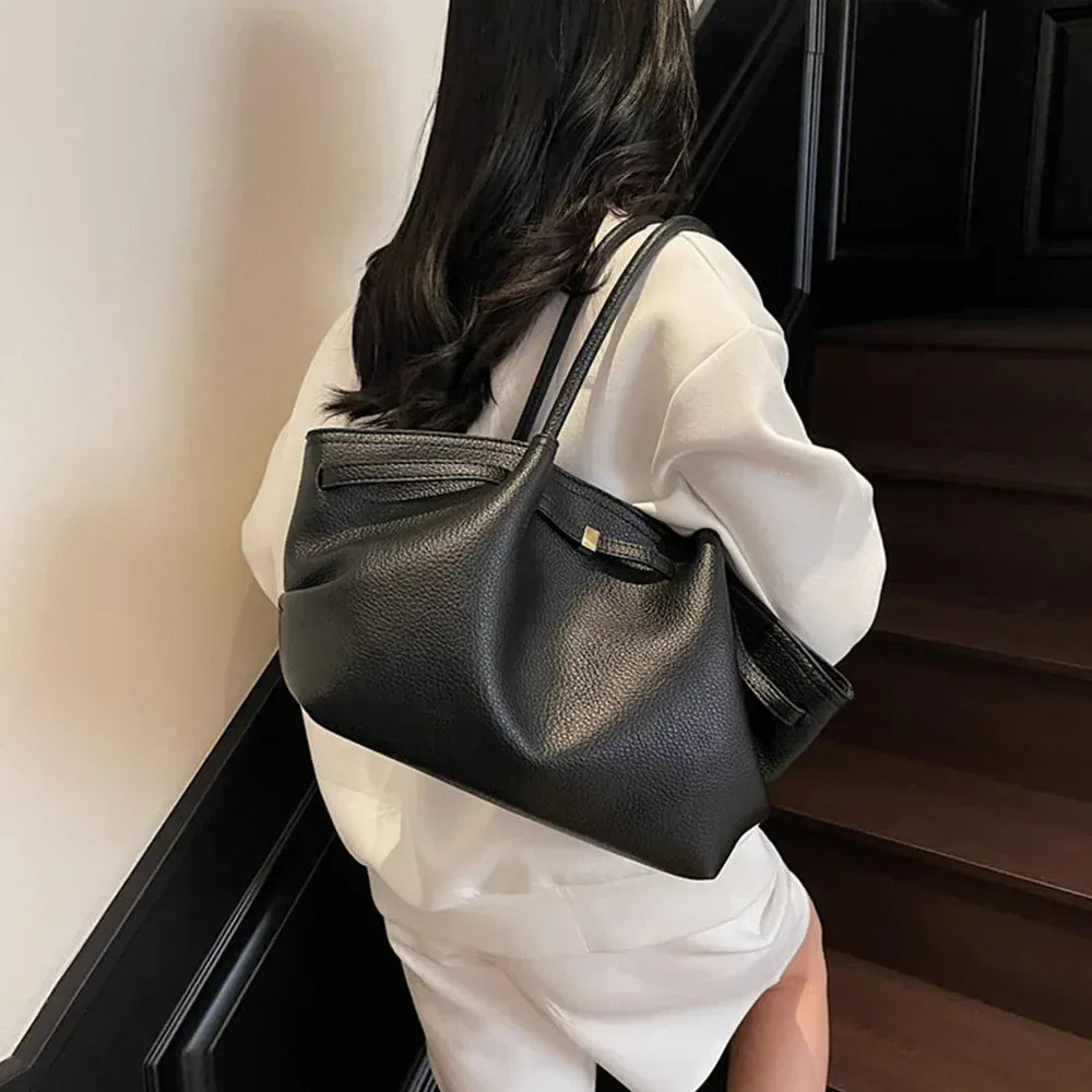 LANAE - Sac Cabas Cuir Grainé Tendance Femme NOIR grand format pour ordinateur 15 pouces et documents A4