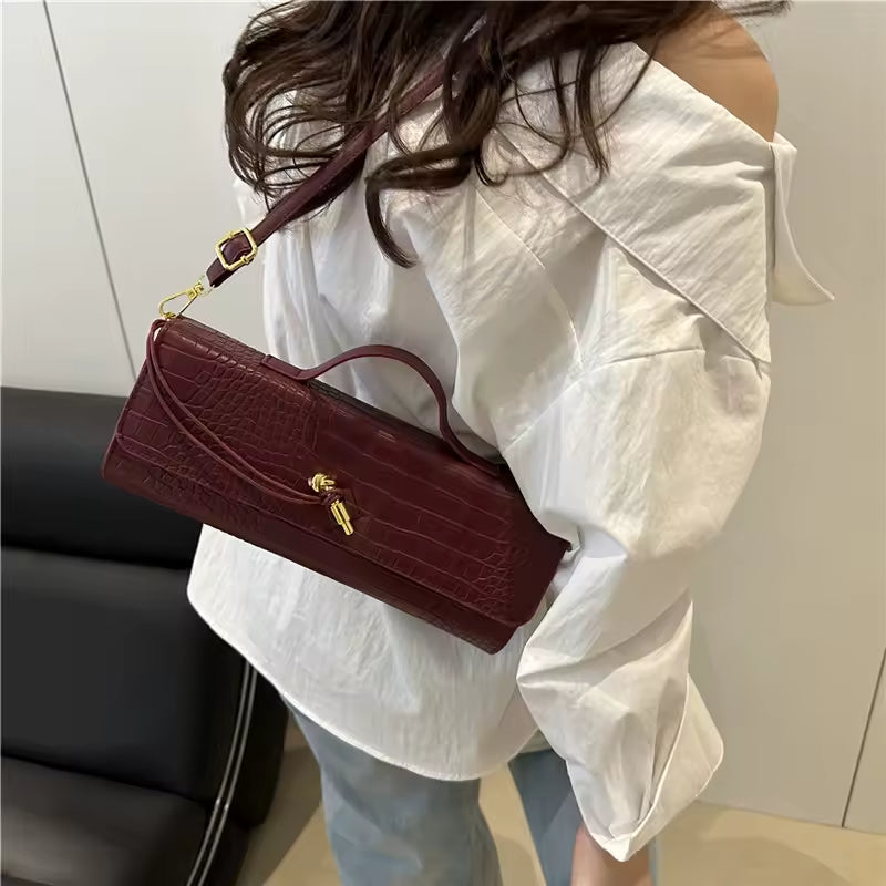 Maelys - Sac à Main Femme Effet Peau de Serpent avec Bandoulière bordeaux, petit sac chic au motif serpent et au format compact, porté épaule