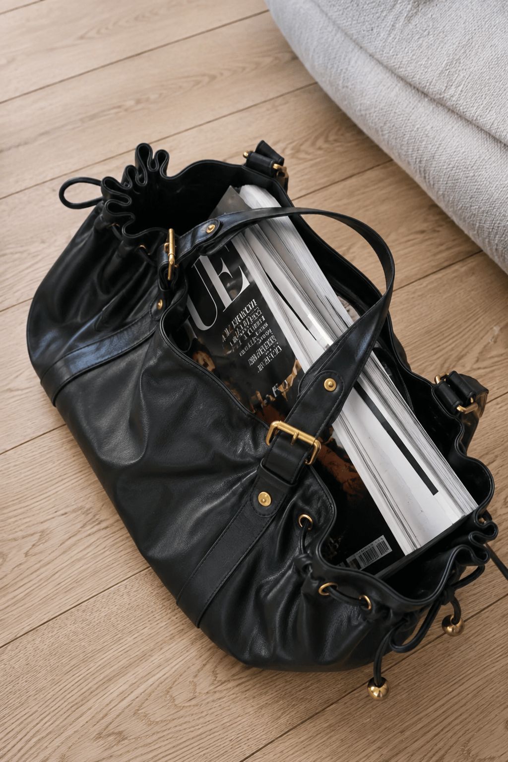 ELAE - Sac à Main en Cuir Finitions Dorées