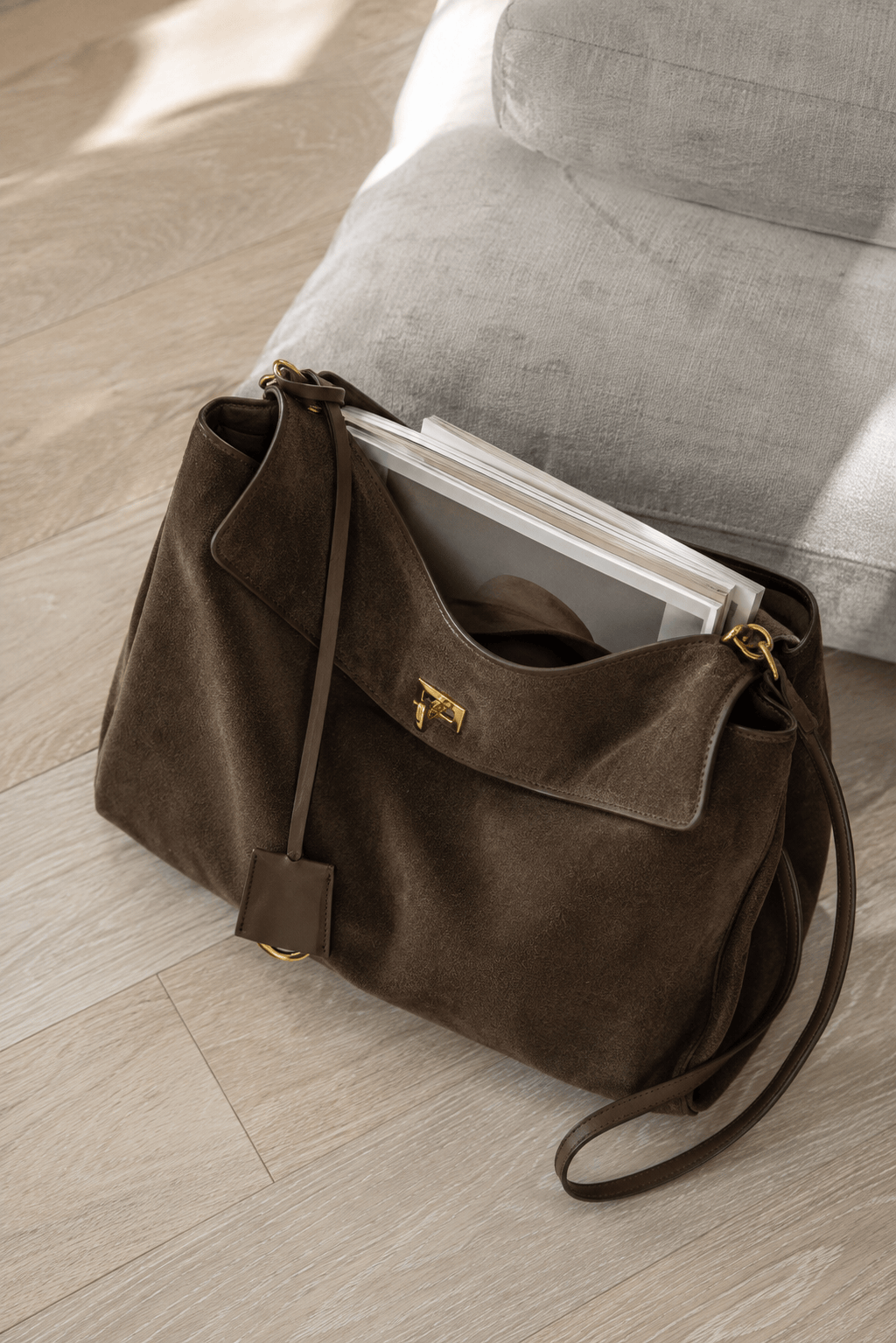 KELIA - Grand Sac à Main Chic en Daim