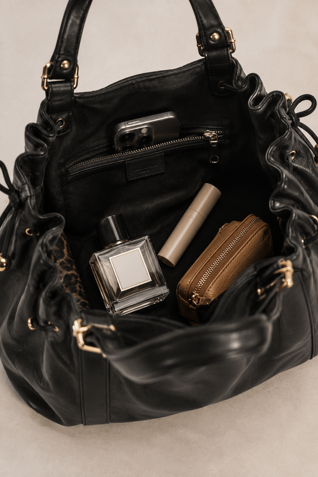 ELAE - Sac à Main en Cuir Finitions Dorées