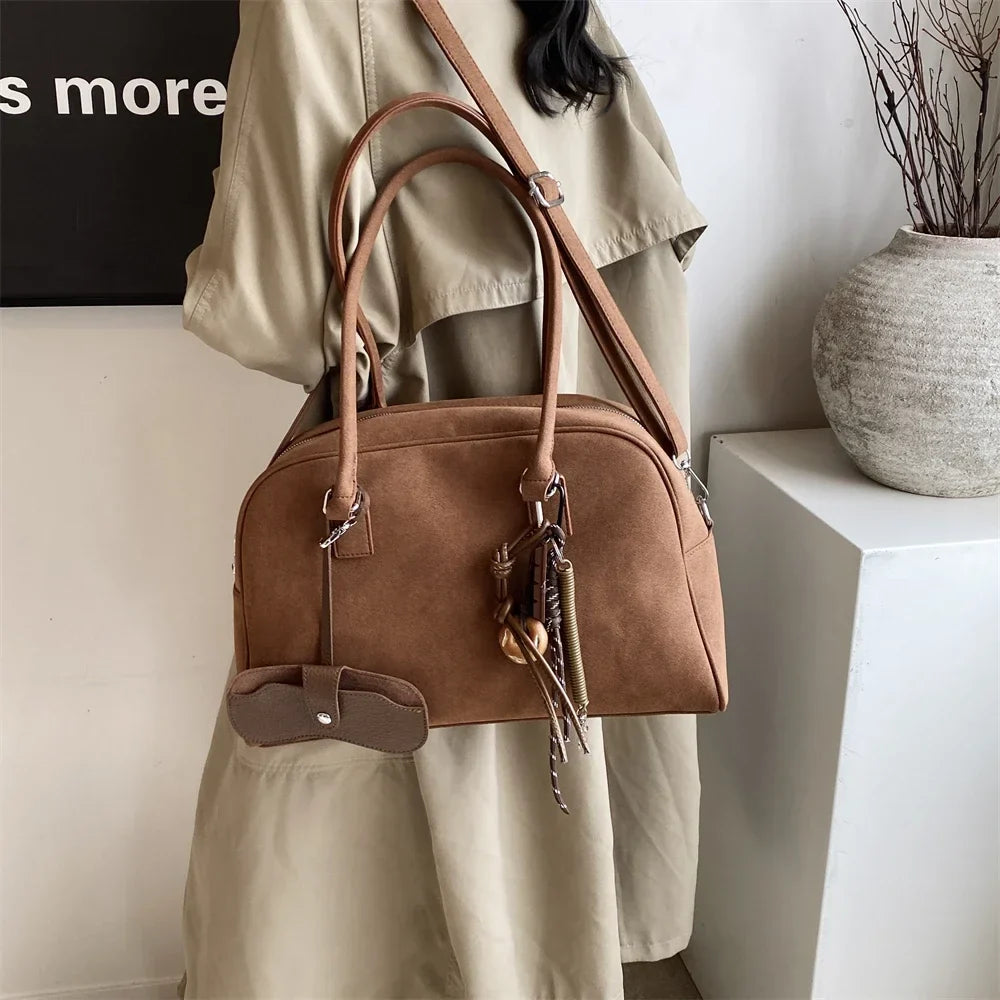 MARINA - Sac à Main de Cours en Bandoulière en Daim
