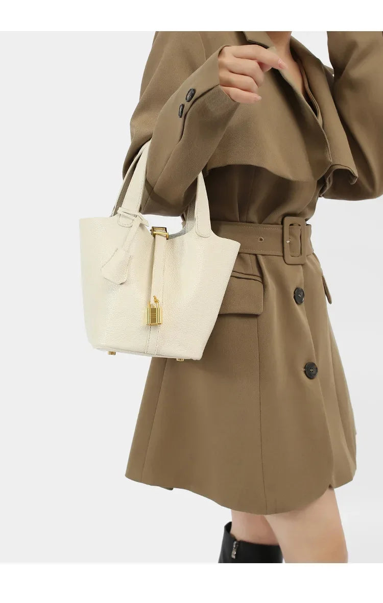 MANY - Sac Seau en Cuir