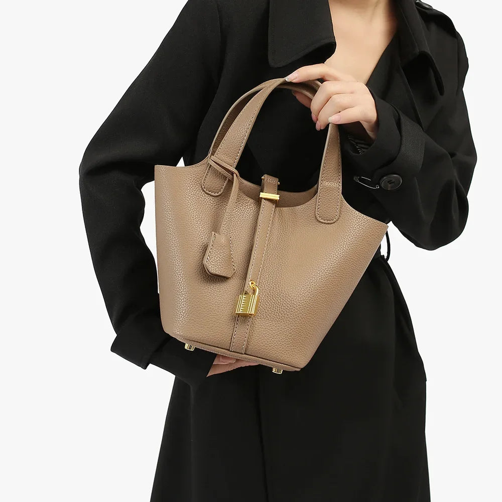 MANY - Sac Seau en Cuir