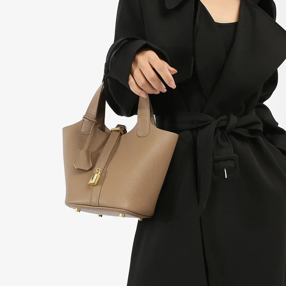 MANY - Sac Seau en Cuir