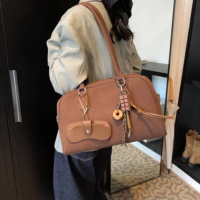 MARINA - Sac à Main de Cours en Bandoulière en Daim