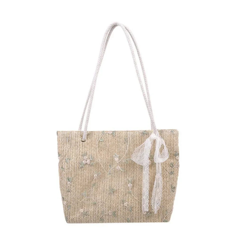 Sac ARWA cabas BEIGE tissé en matières naturelles, grand et léger, design bohème chic, idéal pour transporter vos essentiels avec style au quotidien.