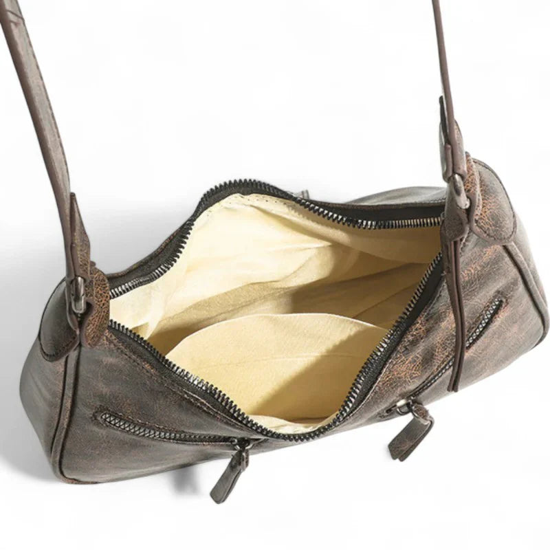 Sac AVELINA - Petit sac à main chic en cuir vintage café, style rétro, finition végan, parfait pour transporter vos essentiels avec élégance