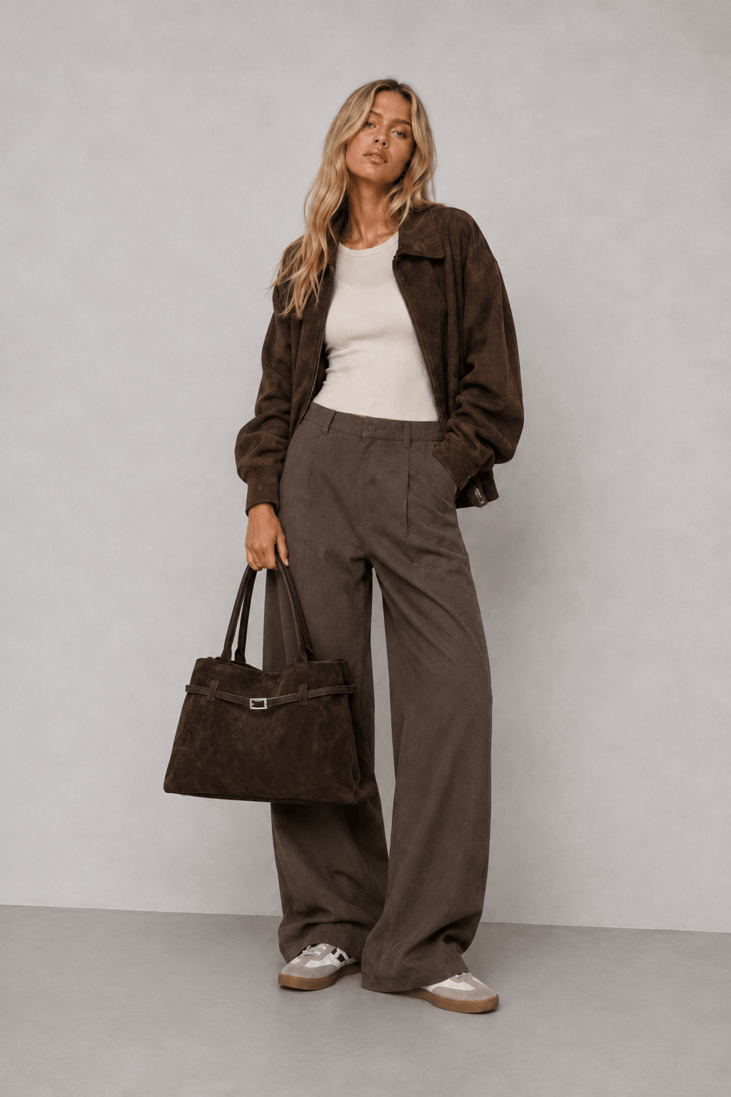 LEONIE - Grand Sac à Main Élégant en Daim