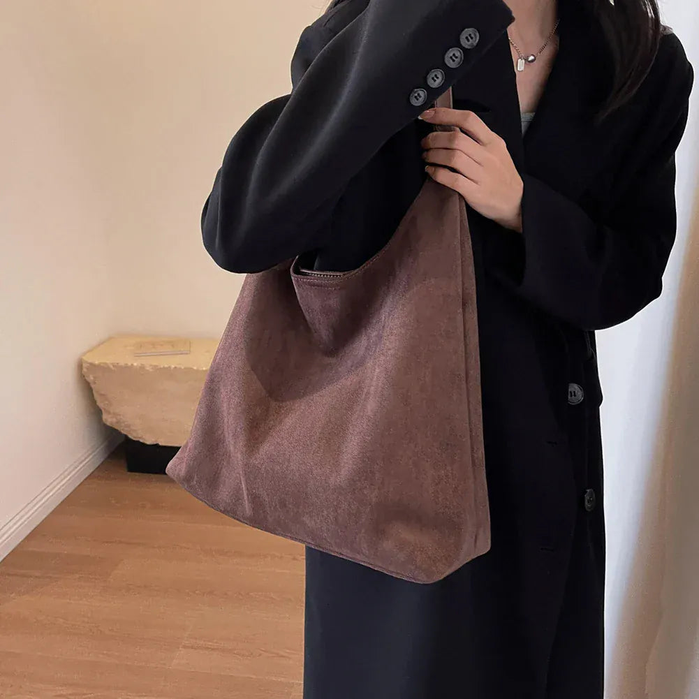Cecilia - Sac à Main Cabas Fourre-Tout en Daim Marron Porté épaule