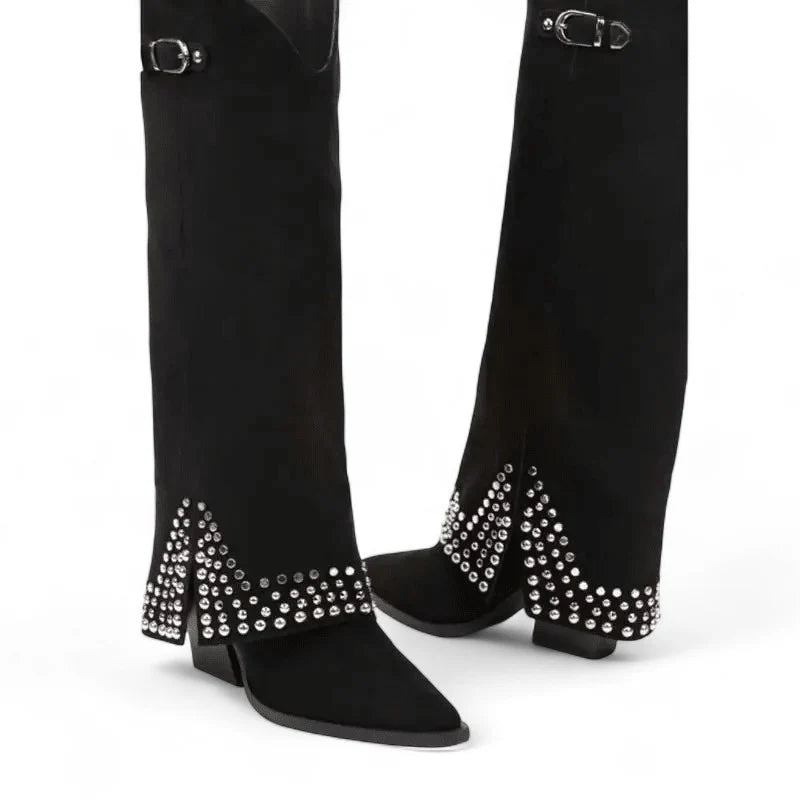 Cheryl - Santiag Longue à Talon et Rivets et Strass de couleur noir, bottes femme longues à bout pointu et talon carré pour une silhouette élégante, détails