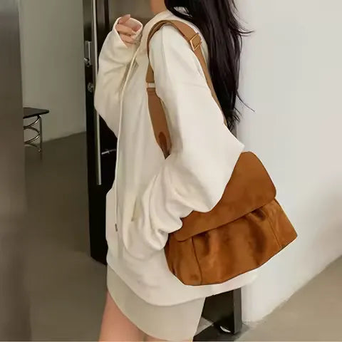 CYNTHIA - Sac à Main Bandoulière en Daim Femme, petit format pour téléphone, portefeuille, clés et maquillage