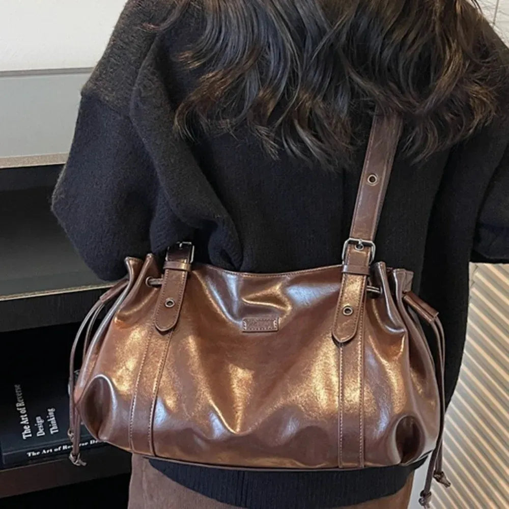DONA - Sac Pour Les Cours Cuir Lisse Femme pour ordinateur 15 pouces, cahiers et documents A4
