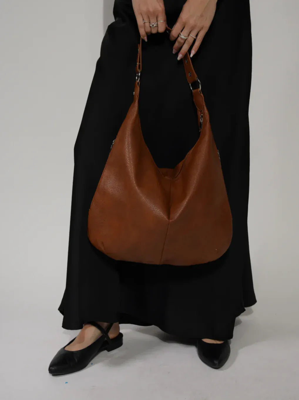 GAELLE sac hobo femme marron spacieux pour ordinateur 15 pouces, porté main