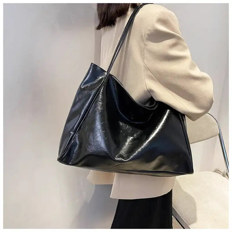 GALINDA sac à main bandoulière NOIR femme en cuir tendance porté épaule