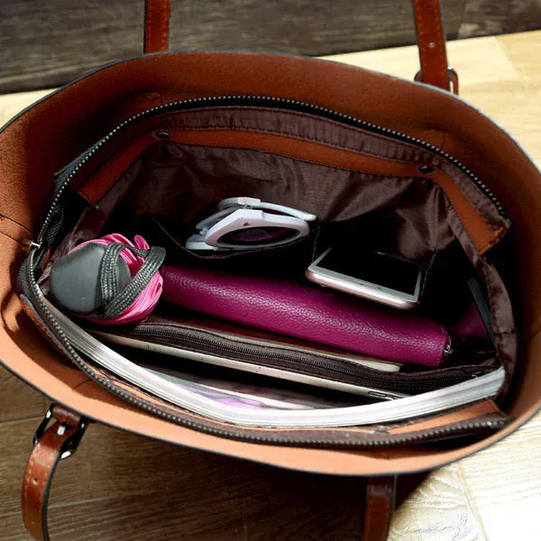 Liv - Grand Sac à Main Cabas Femme en Cuir Vegan pour Ordinateur 15 Pouces, Documents et Essentiels, VUE intérieure