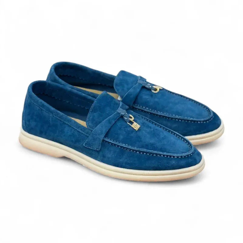Lucia mocassin daim femme bleu plat, chic et confortable avec sa semelle souple