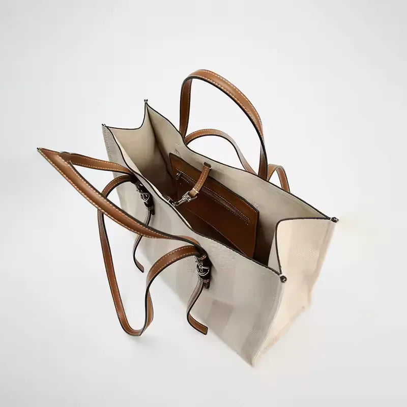 NATHY - Petit Sac à Main de Cours en Bandoulière Femme, format compact pour téléphone, portefeuille, clés et essentiels couleur beige vue intérieure