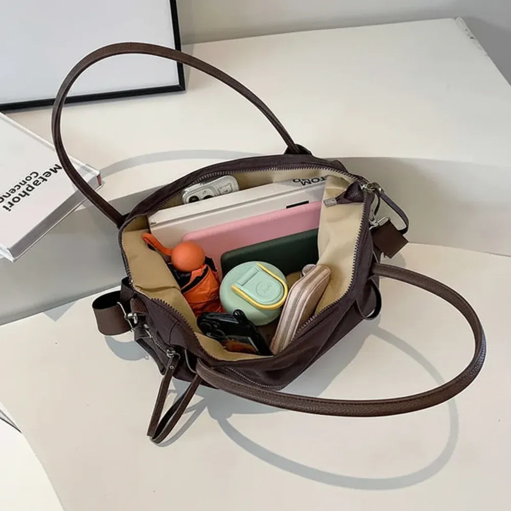 Naya - Sac Bandoulière Grande Capacité  Femme pour Ordinateur 15 Pouces, Cahiers, Documents A4 et Essentiels, vue intérieure