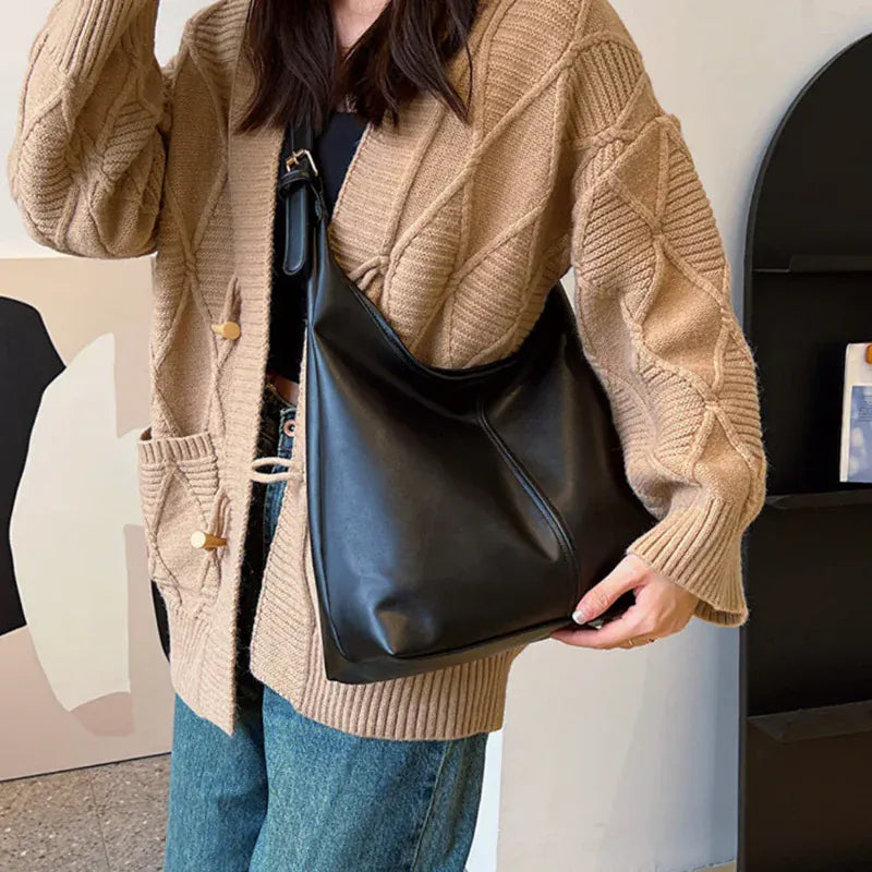 RAKEL - Sac Hobo en Cuir Femme NOIR Souple et Grande Capacité pour Ordinateur, Cahiers et Essentiels, porté épaule