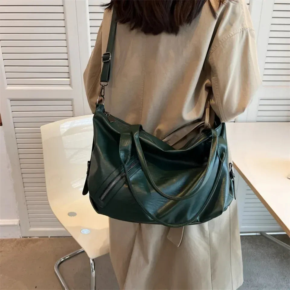 NATALIA sac bandoulière femme en cuir souple pour lycée ordinateur 15 pouces vert, porté bandoulière