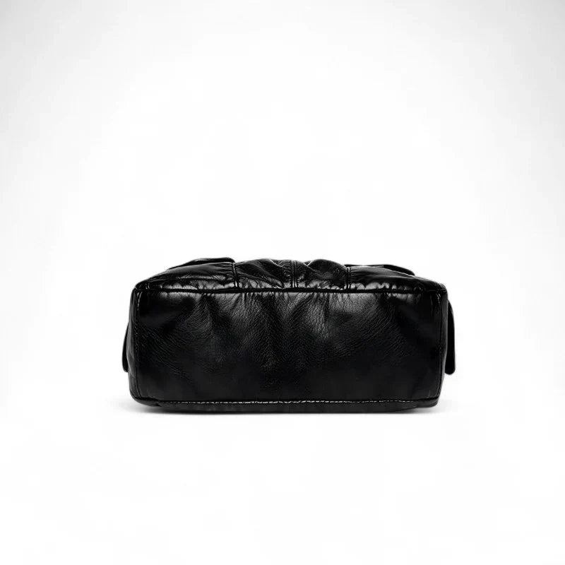 Grand sac à main femme VICTOIRE en cuir  noir vegan élégant et structuré, spacieux et organisé, parfait pour transporter ordinateur, cahiers et essentiels avec style et praticité.